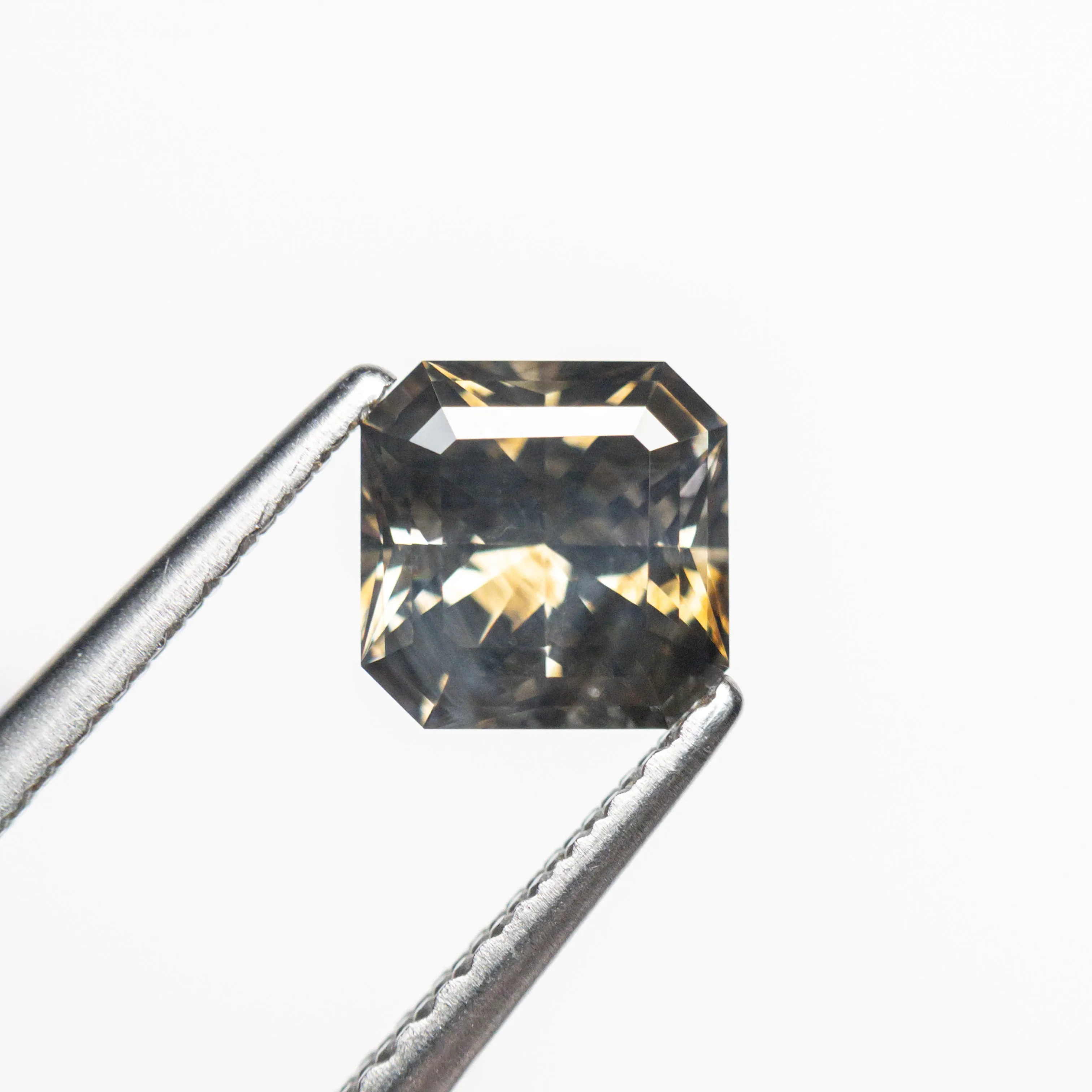 0.97ct 5.65x5.66x3.61mm Cut Corner Square Brilliant Sapphire 23783-05