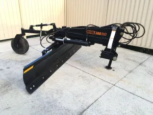 Bison NVHL300 XHD 10ft 160HP Hydraulic Grader Blade with wheel