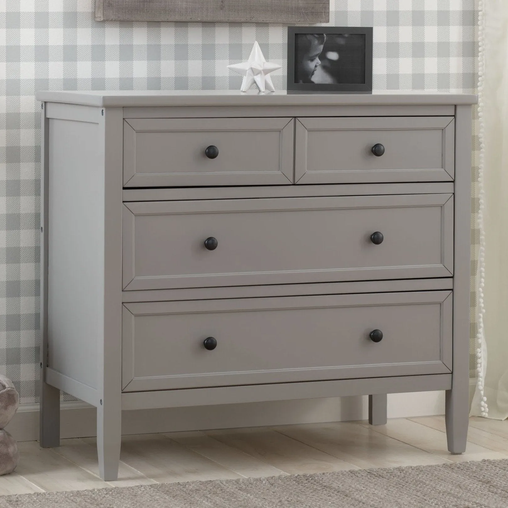 Classic 3 Drawer Dresser