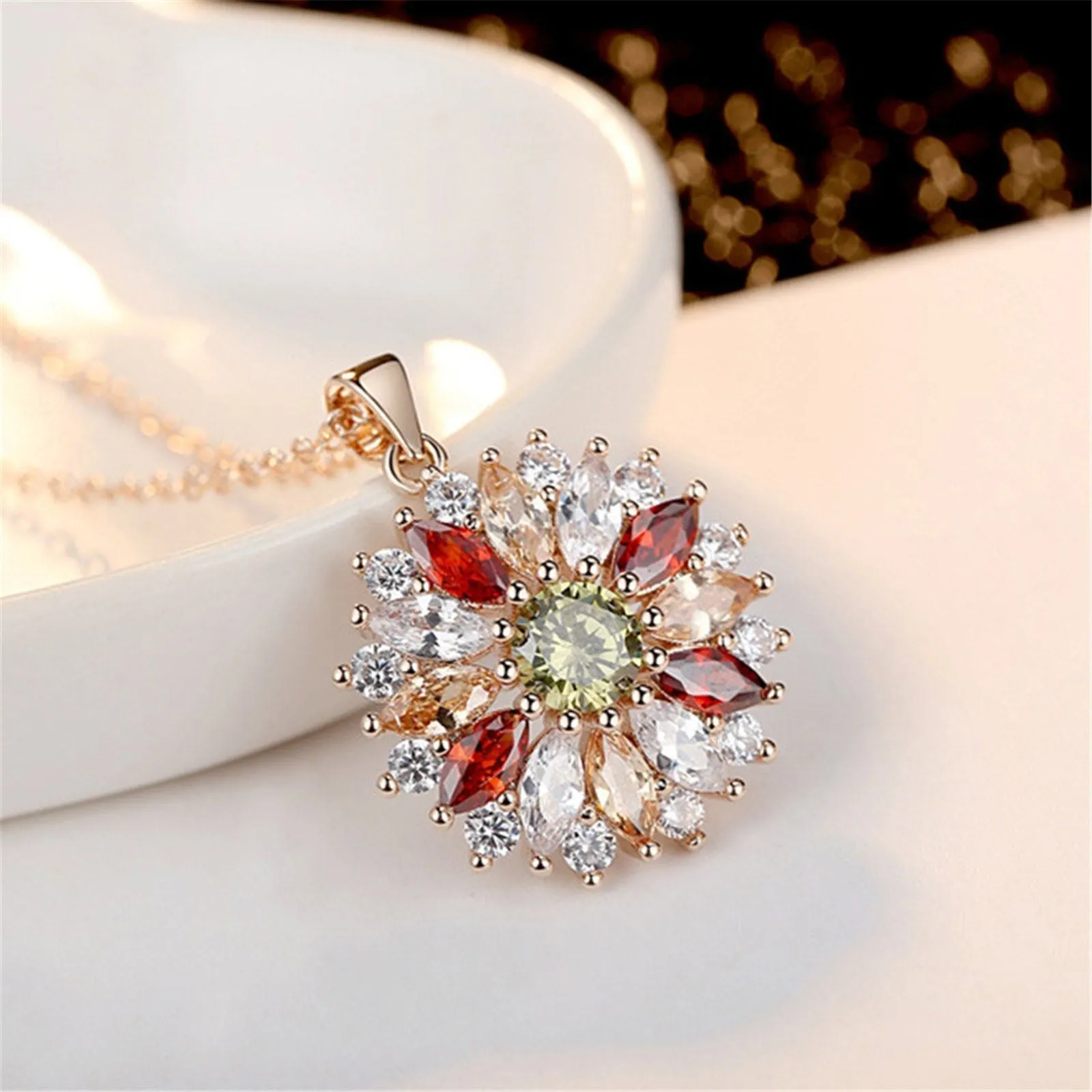 Elegant Temperament Colorful Zircon Flower Women's Pendant Necklace