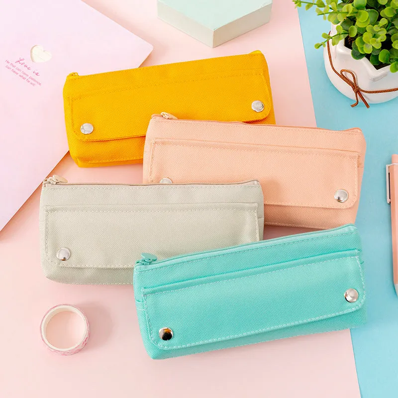 High-elasticity pencil case