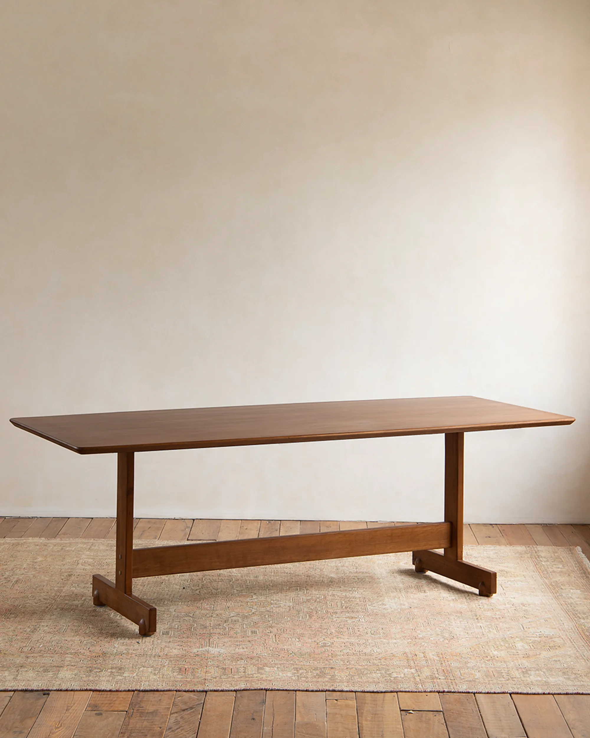 Hoof Dining Table