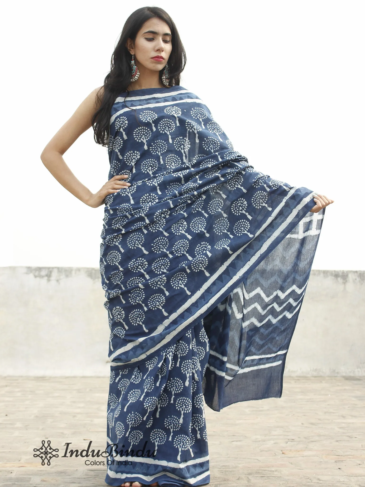 Indigo White Hand Block Printed Cotton Saree In Natural Colors - S031702373