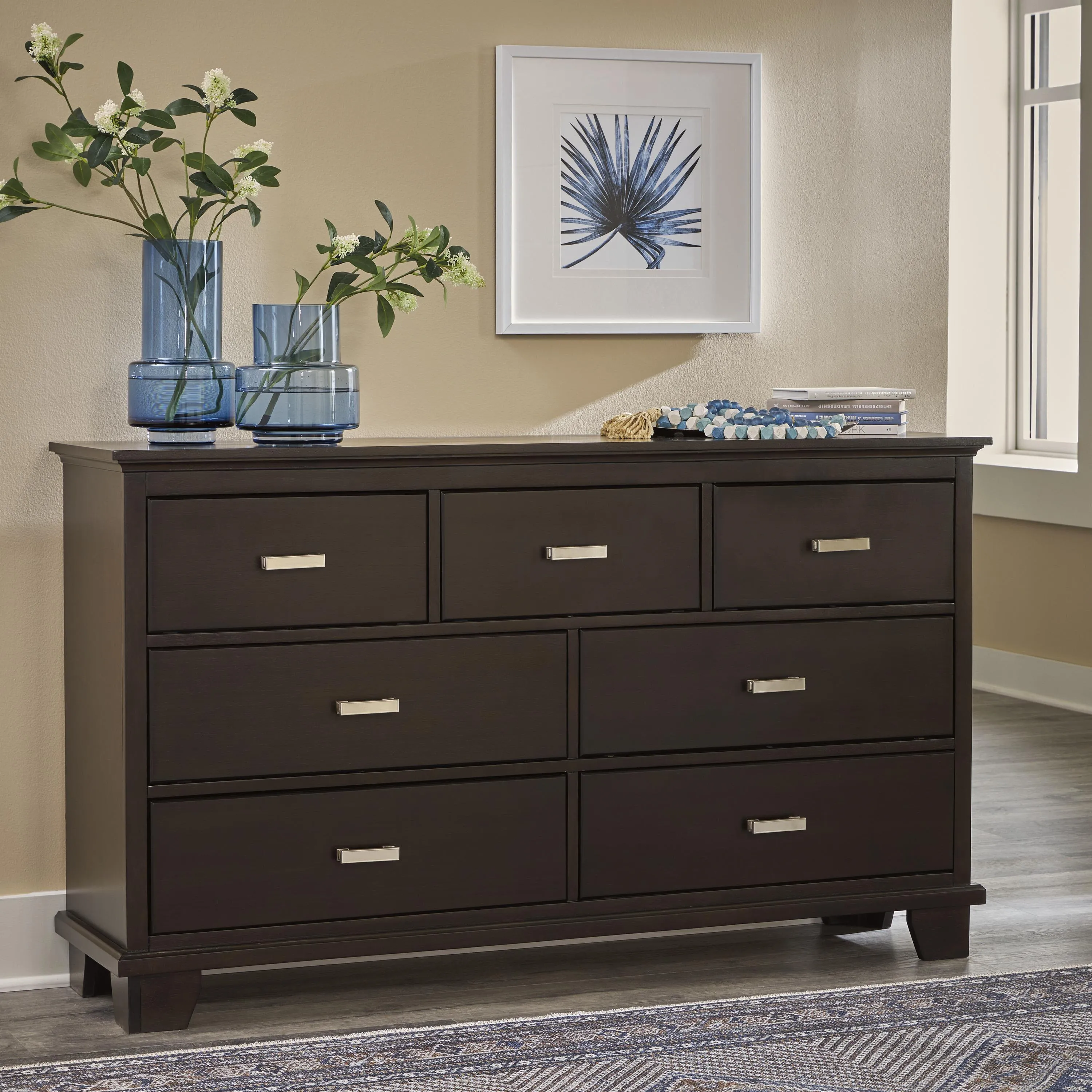 Signature Design by Ashley Covetown 7-Drawer Dresser B441-31