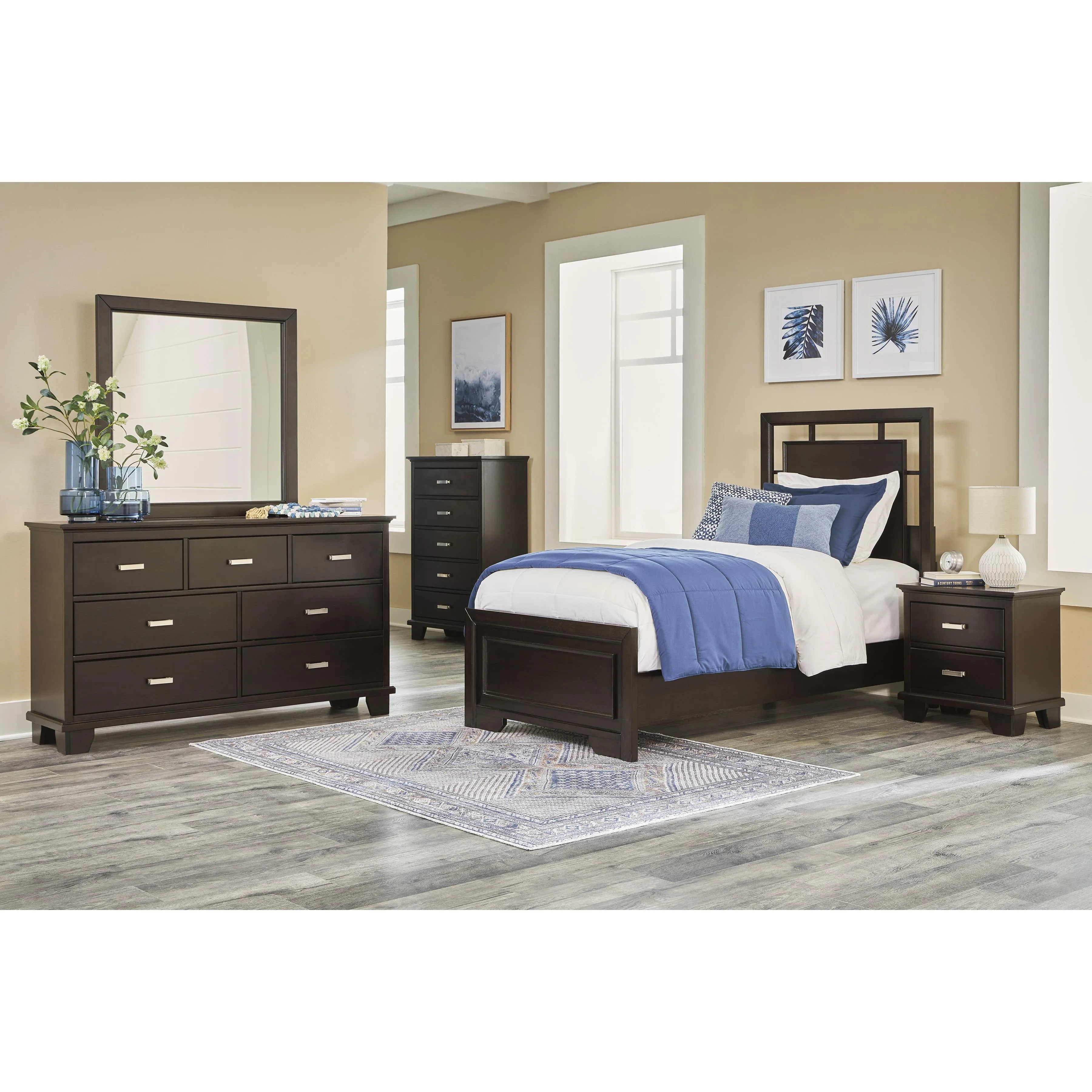 Signature Design by Ashley Covetown 7-Drawer Dresser B441-31