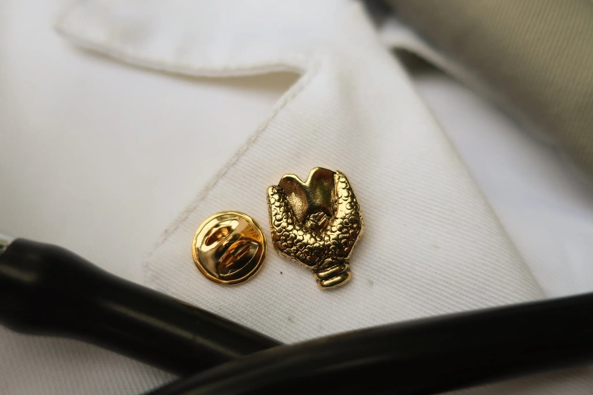 Thyroid Gland Gold Lapel Pin