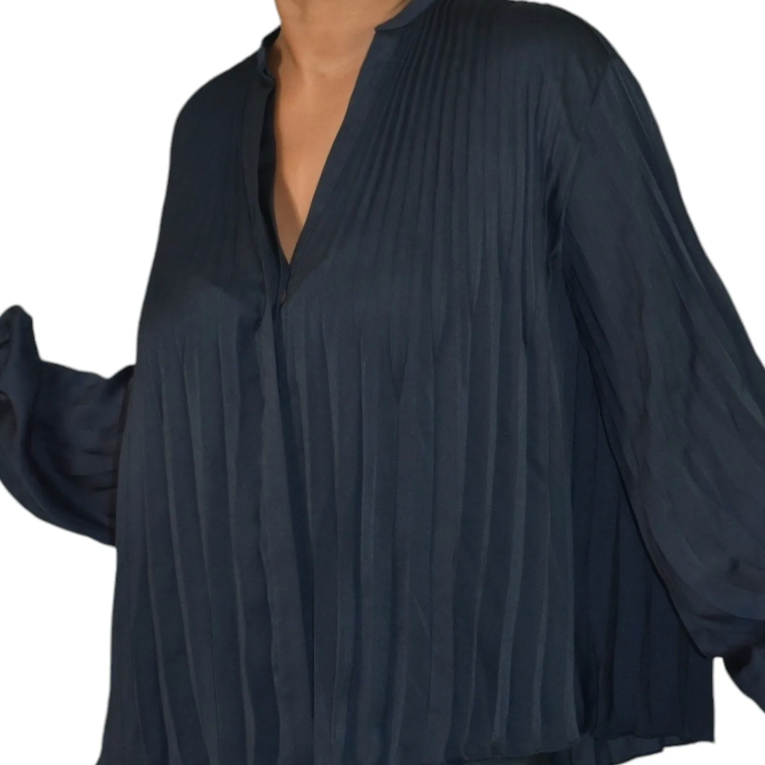 Vince Pleated Blouse Blue Navy Chevron Dressy Swing Button Front Long Sleeves Oversized Top Size XS