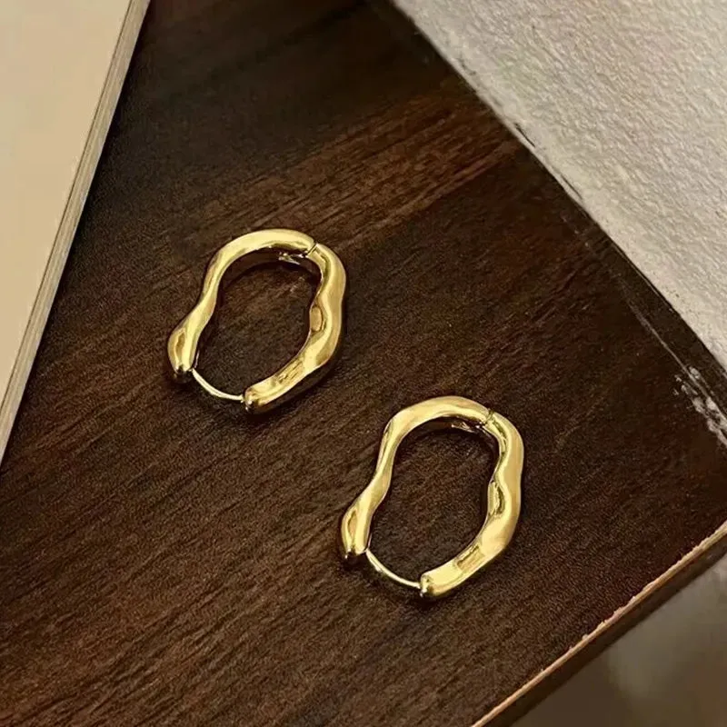 Vintage Smooth Metal Hoop Earrings