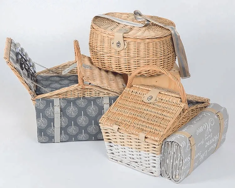 Yuppie Fairytale Picnic Basket Full Accessory Set (5 Persons)